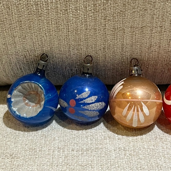 Antique Mini Hand Painted Glass Ornaments Lot of 5 - Picture 2 of 9